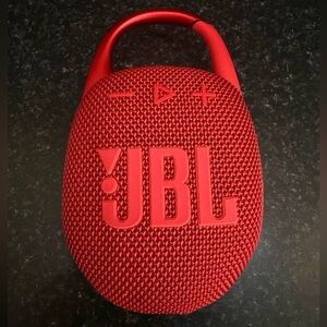 JBL Clip 5 Portable Speaker - Red